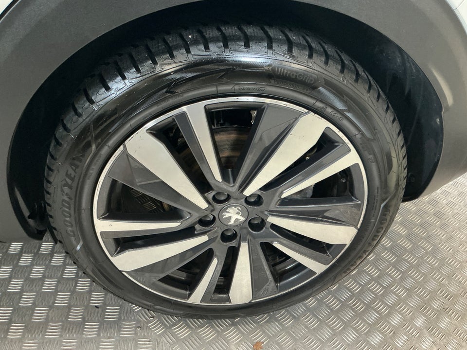 Peugeot 3008 1,6 Hybrid GT Line EAT8 5d