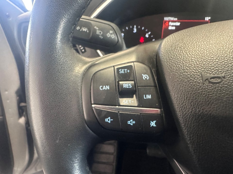 Ford Focus 1,5 EcoBlue Titanium stc. aut. Van 5d