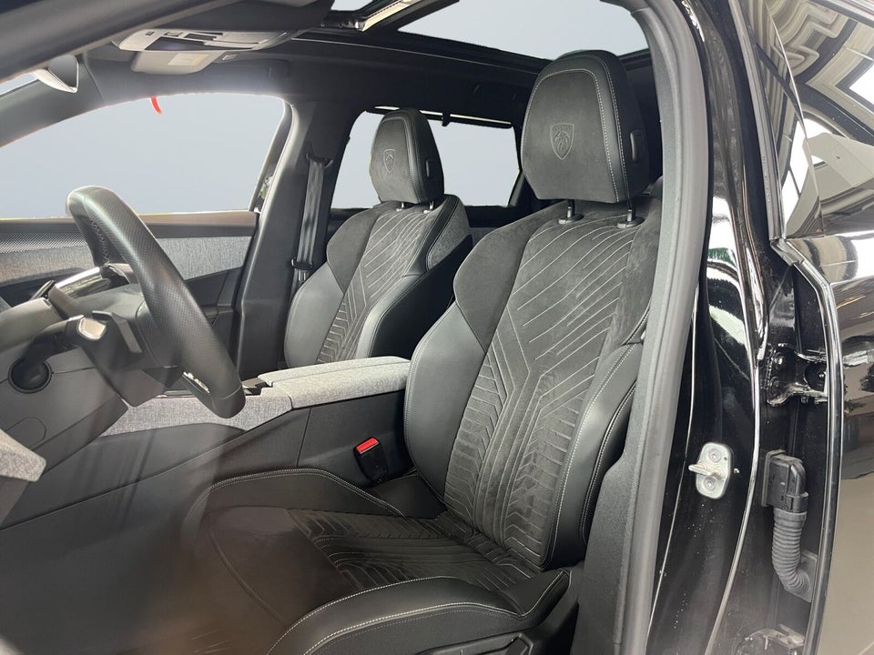 Peugeot e-5008 77 GT 7prs 5d