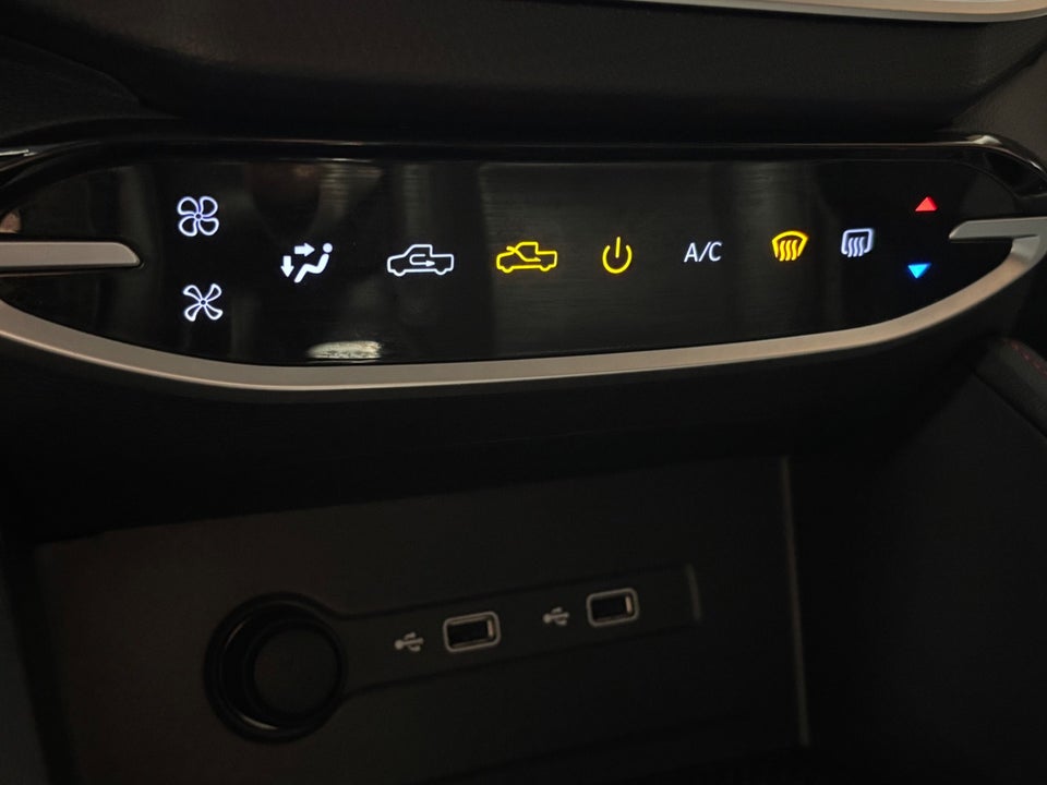 Maxus eT90 88 Pick-up 4d