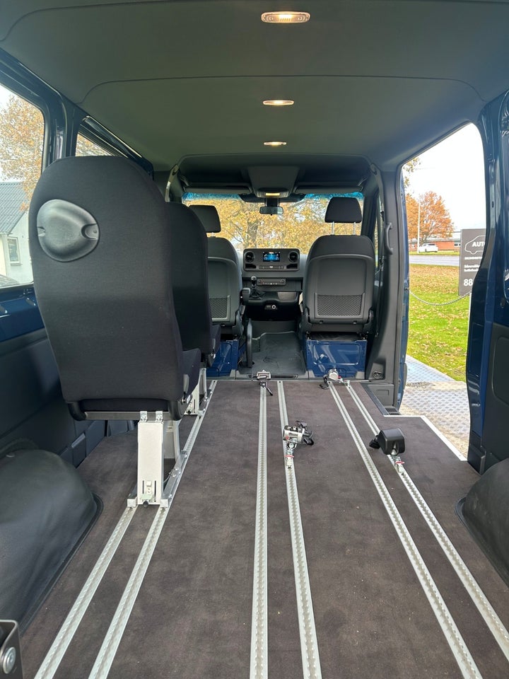 Mercedes Sprinter 211 2,0 CDi A1 Tourer RWD