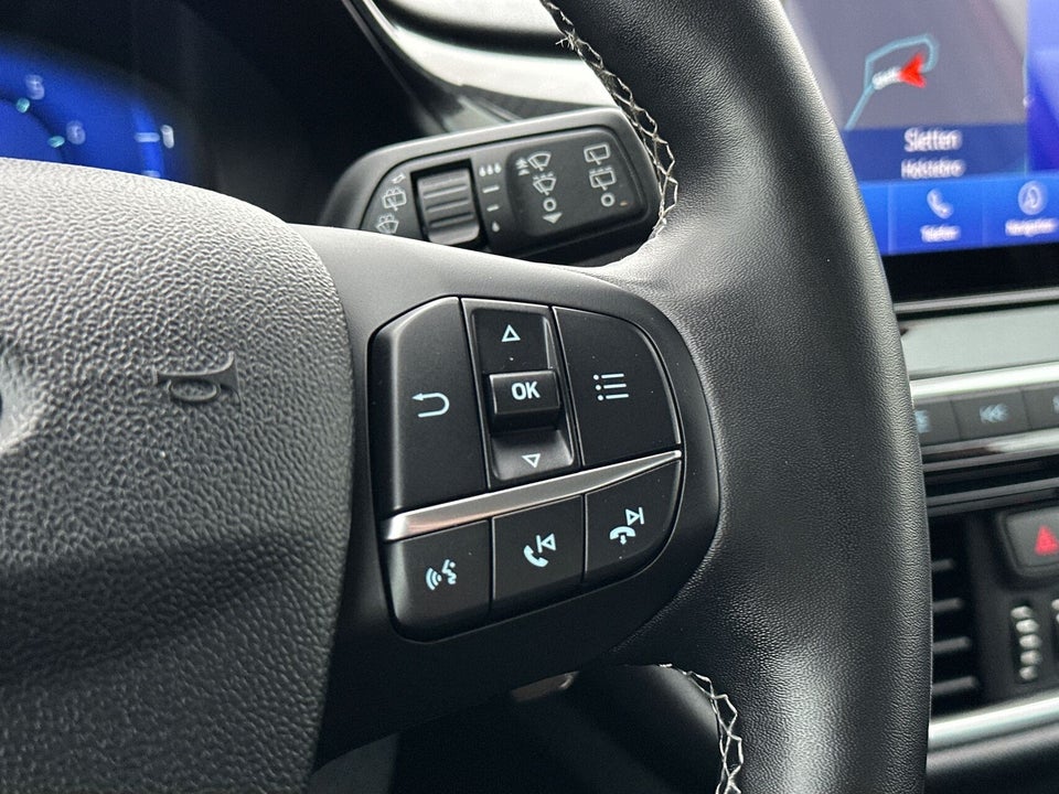 Ford Puma 1,0 EcoBoost mHEV Titanium 5d