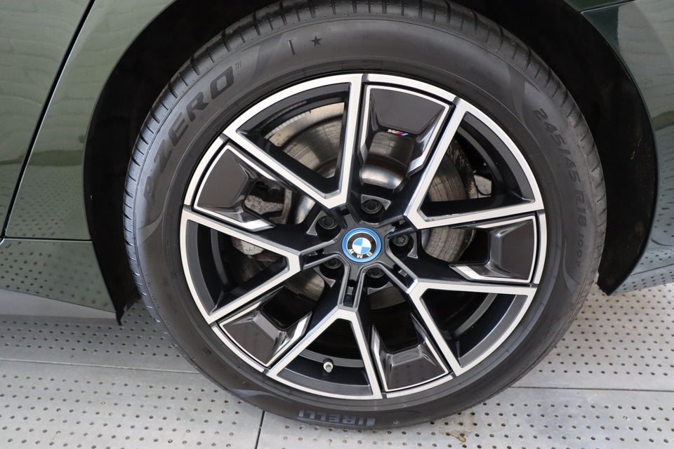 BMW i4 eDrive35 M-Sport 5d