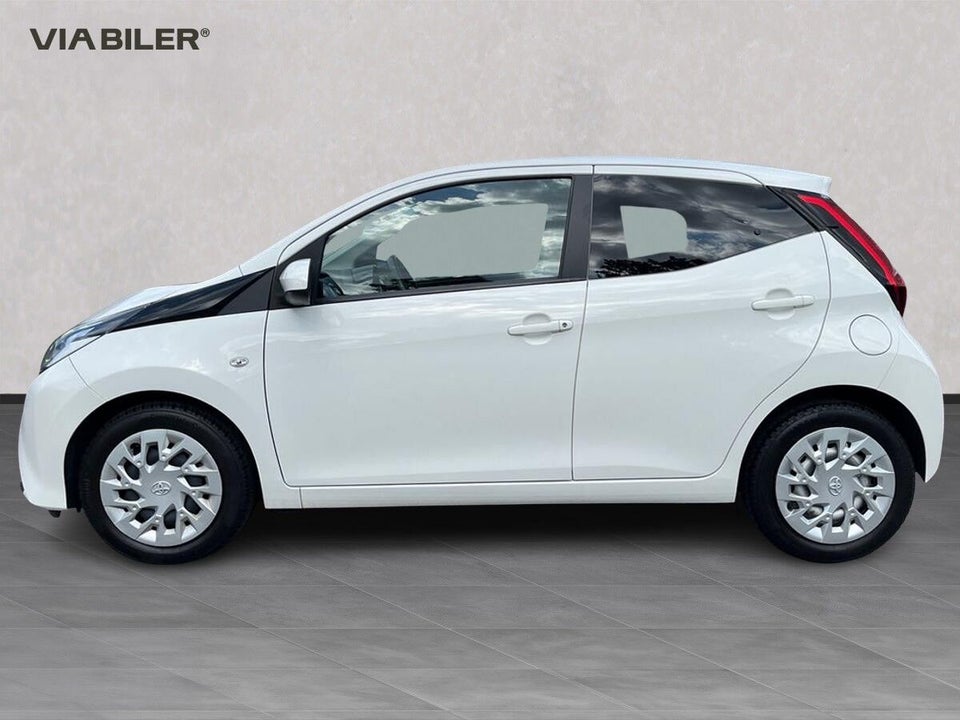 Toyota Aygo 1,0 VVT-i x-pression 5d