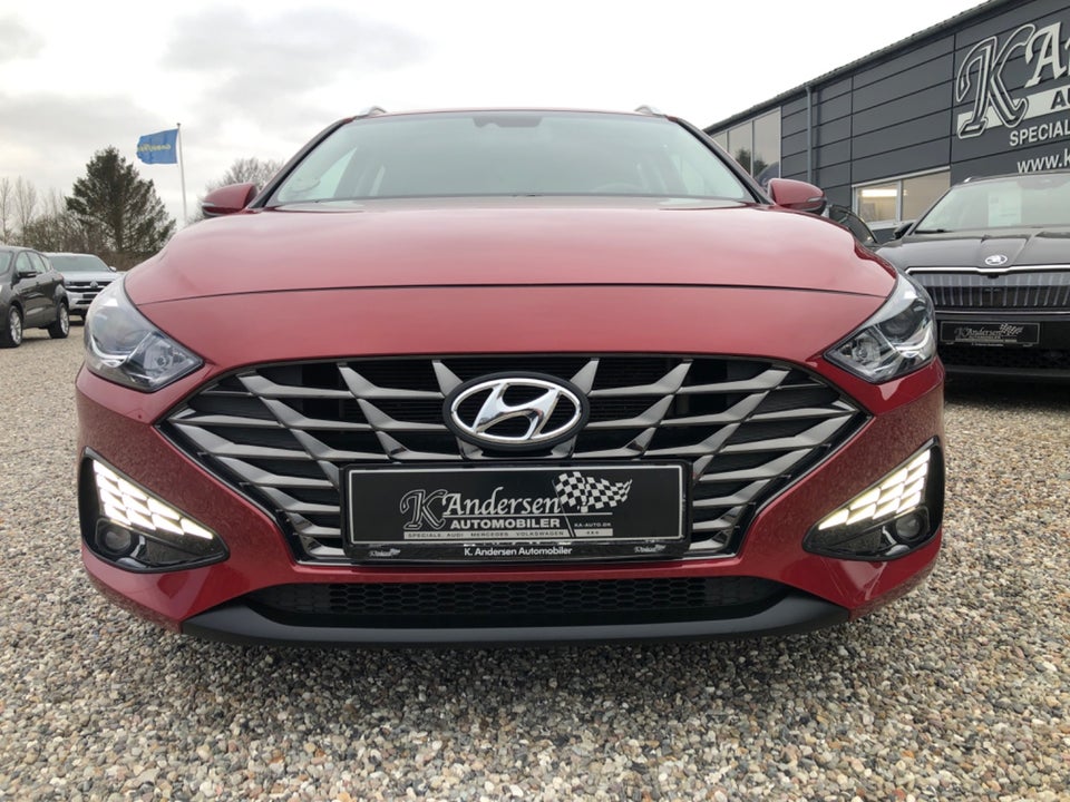 Hyundai i30 1,0 T-GDi Essential stc. DCT 5d