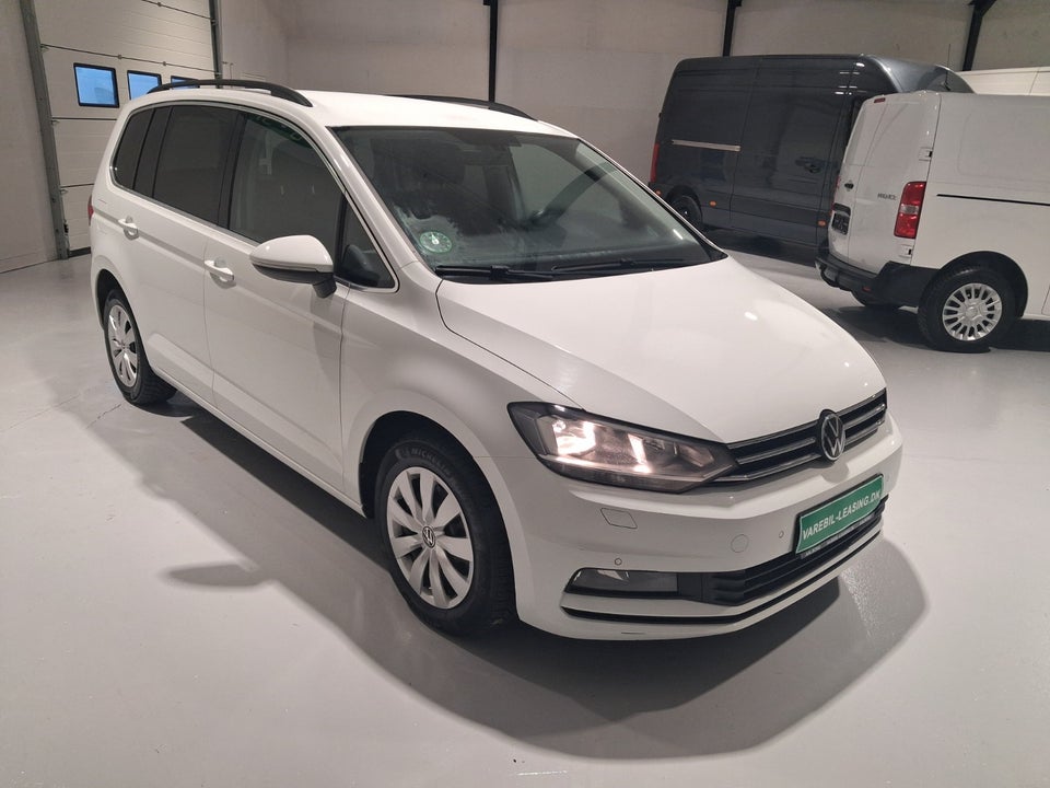 VW Touran 2,0 TDi 150 Comfortline DSG Van 5d