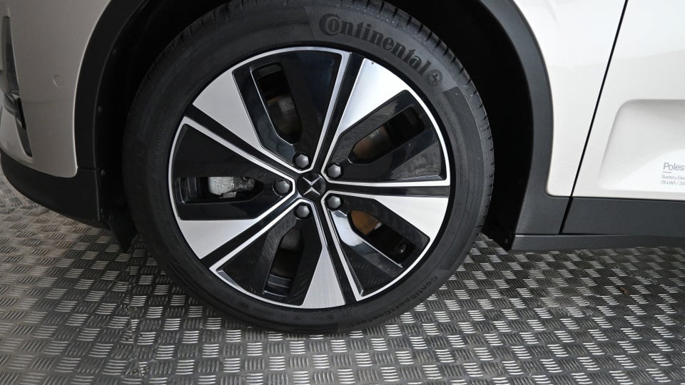 Polestar 2 Long Range AWD 5d