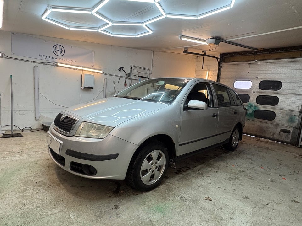 Skoda Fabia 1,4 16V 75 Comfort 5d