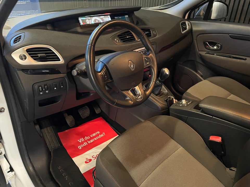 Renault Grand Scenic III 1,6 dCi 130 Dynamique 7prs 5d