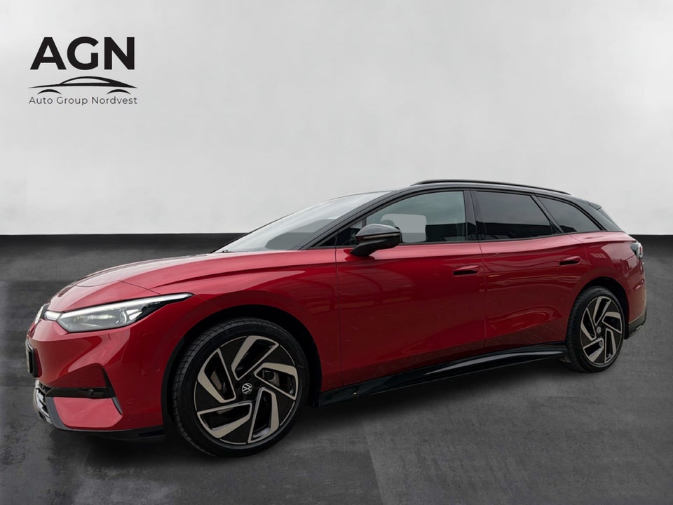 VW ID.7 77 Style+ Tourer 5d