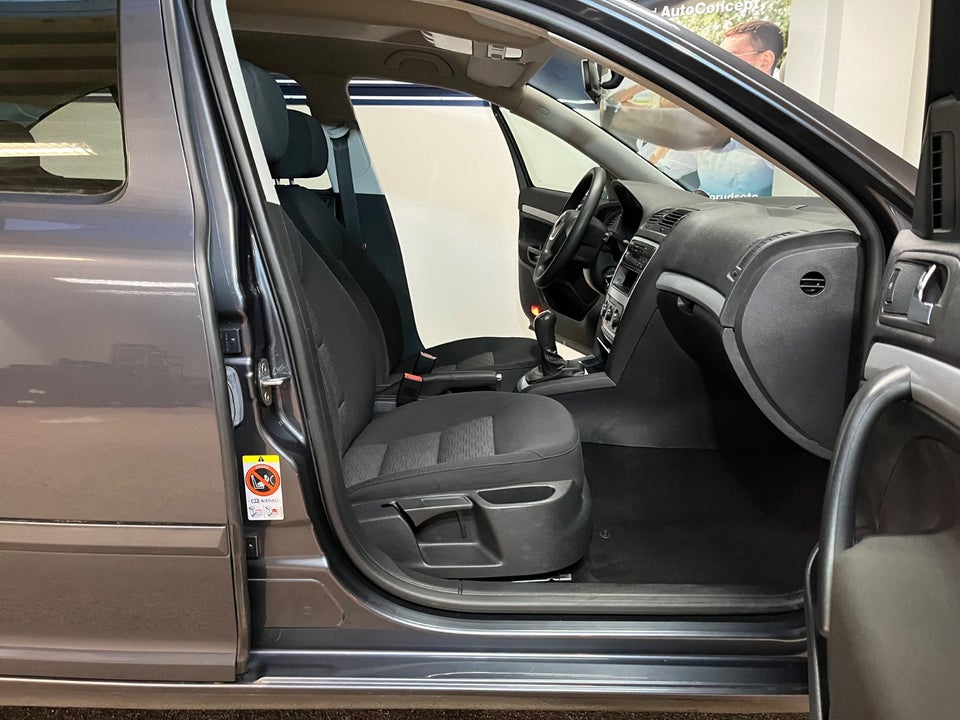 Skoda Octavia 1,4 TSi 122 Ambiente 5d