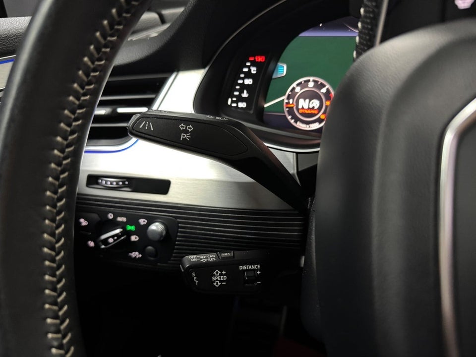 Audi Q7 3,0 TDi 272 S-line quattro Tiptr. Van 5d
