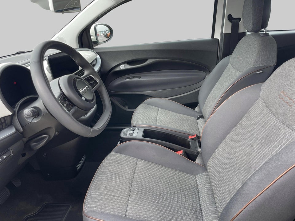 Fiat 500e 42 Icon 3d