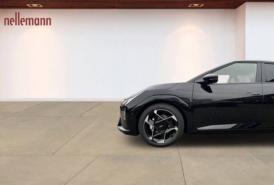 Kia EV4 81 Long Range Upgrade Fastback 4d