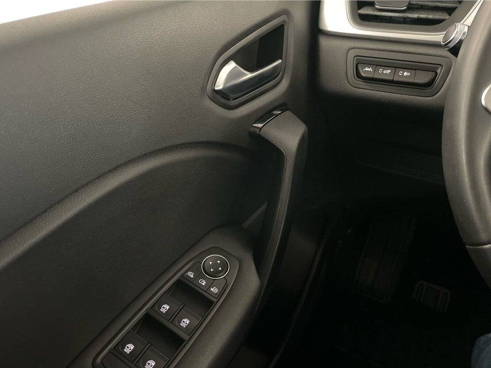 Renault Captur 1,3 TCe 130 Zen EDC 5d