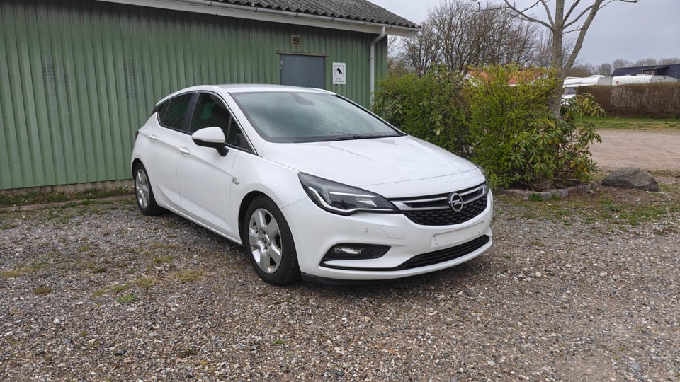 Opel Astra 1,0 T 105 Enjoy 5d