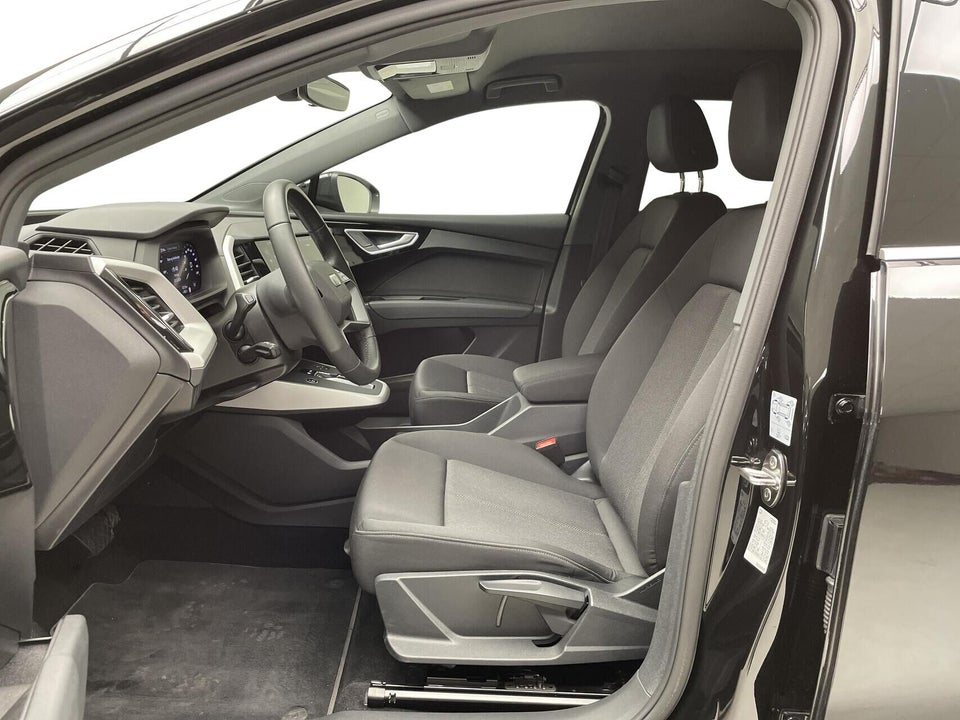 Audi Q4 e-tron 45 Progress 5d