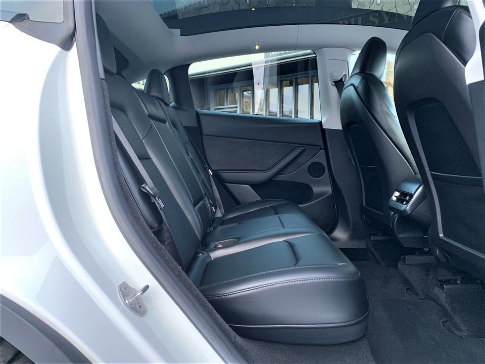 Tesla Model Y Performance AWD 5d