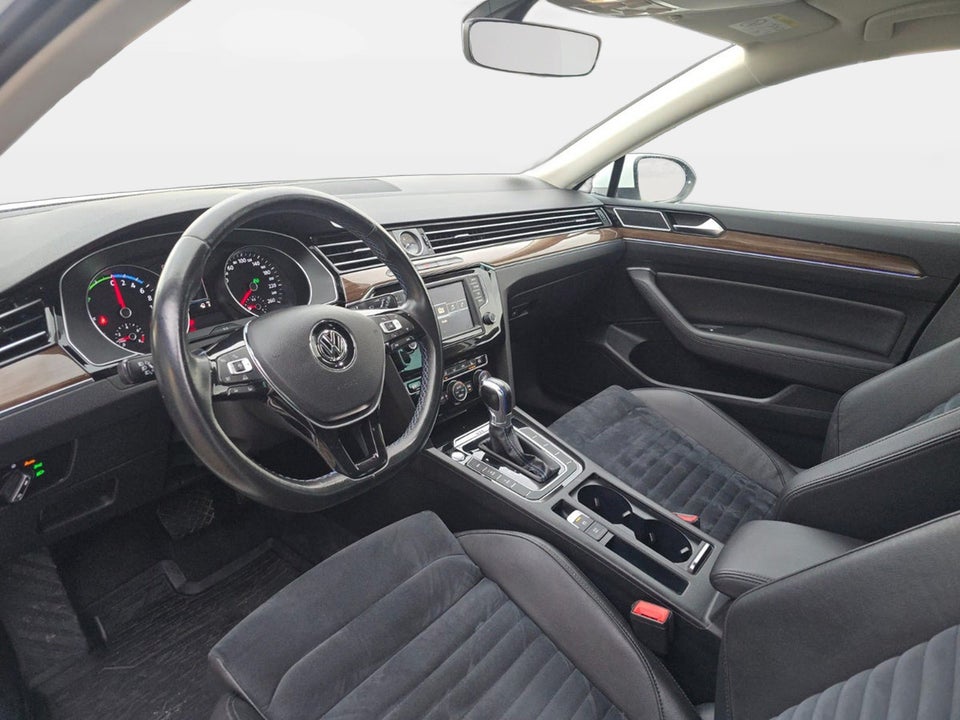 VW Passat 1,4 GTE Variant DSG 5d