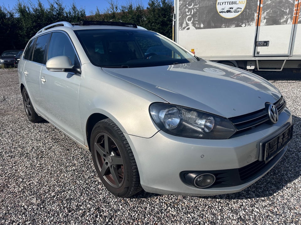 VW Golf VI 2,0 TDi 140 Highline Variant DSG 5d