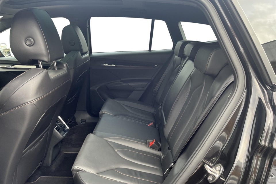 Skoda Enyaq 80x iV Founders Edition 5d