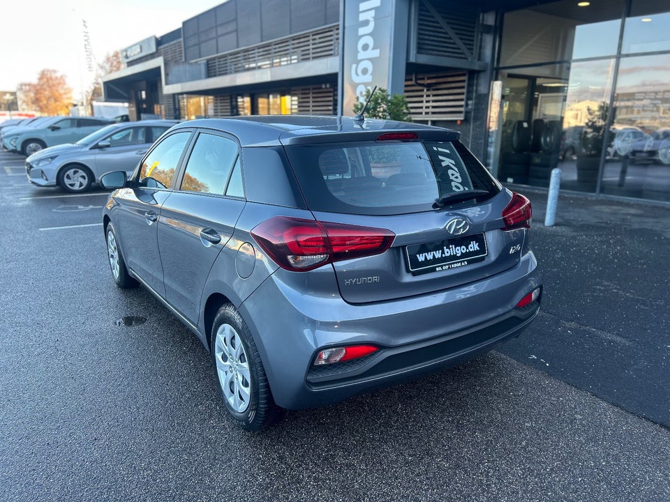 Hyundai i20 1,25 Life 5d