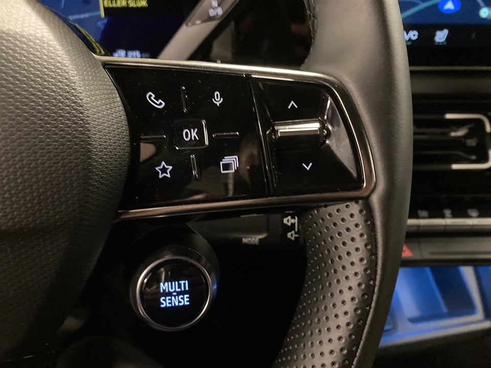 Renault 5 E-Tech 52 Iconic 5d