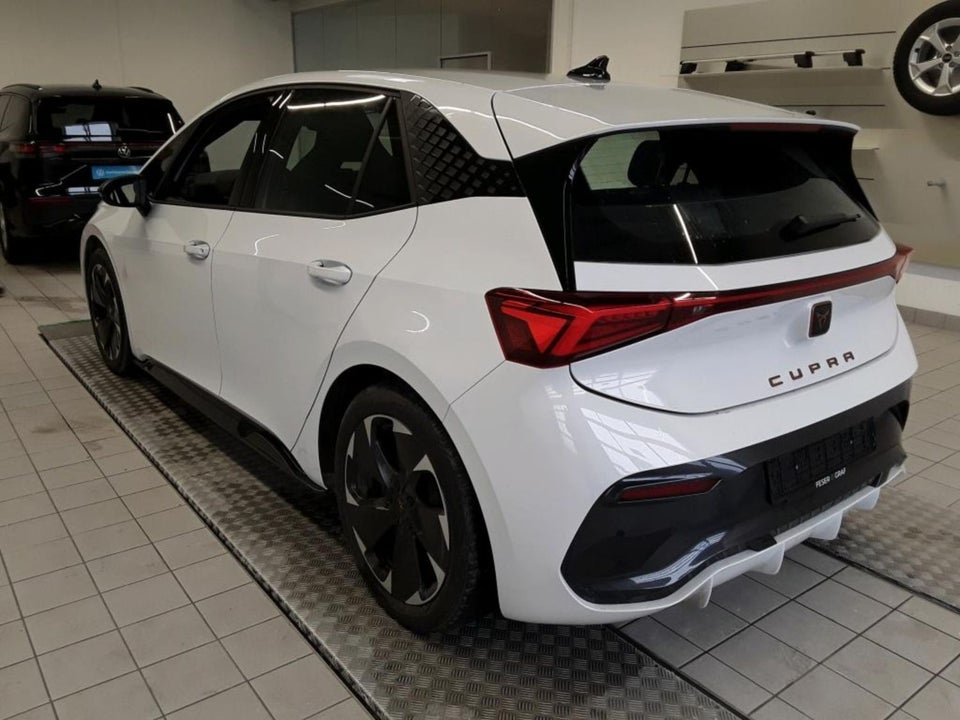 Cupra Born 77 e-Boost 5d