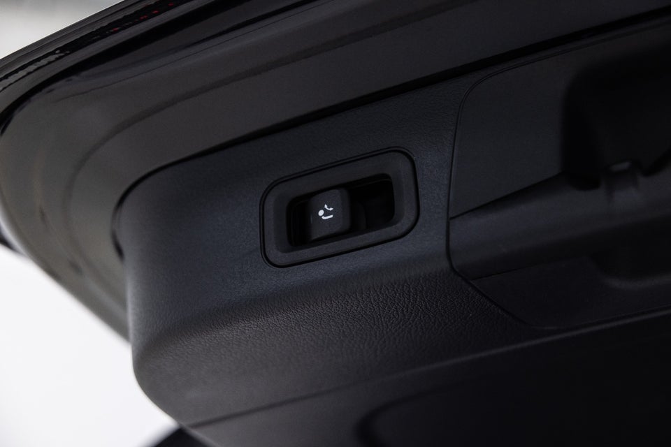 Mercedes EQB250+ AMG Advance Plus 5d