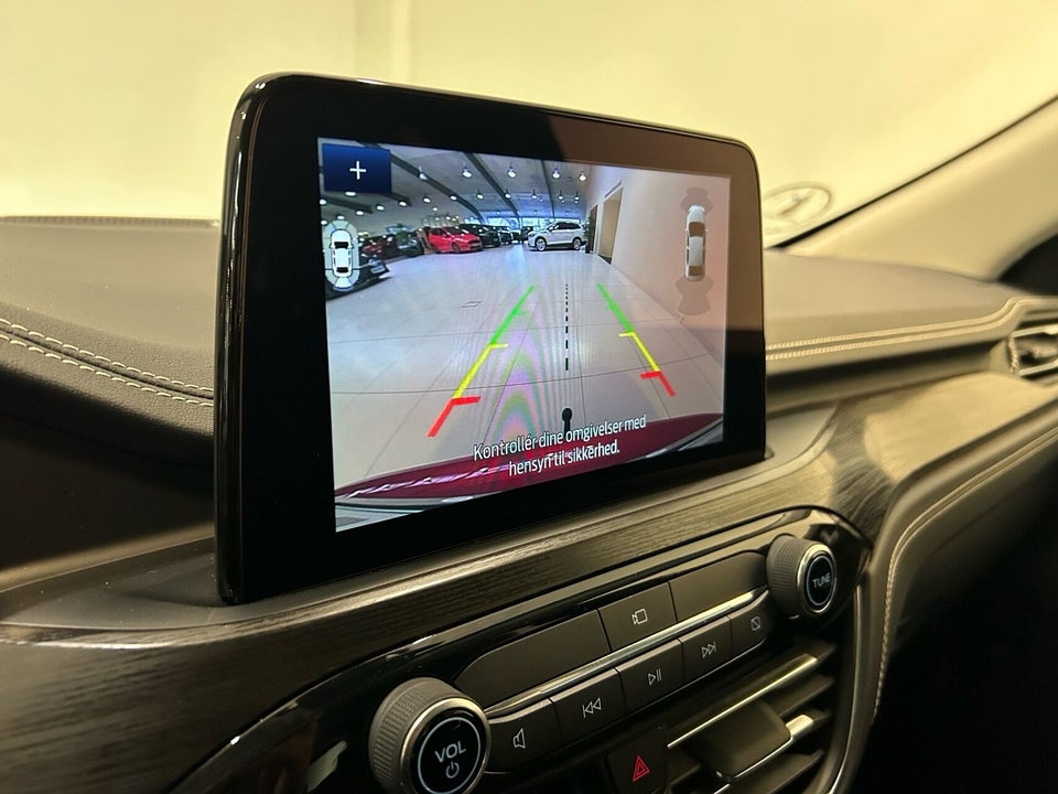 Ford Kuga 2,5 PHEV Vignale CVT 5d