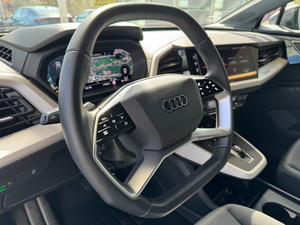 Audi Q4 e-tron 45 Progress 5d