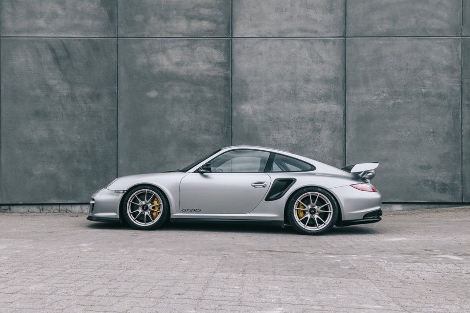 Porsche 911 GT2 RS 3,6 Coupé 2d
