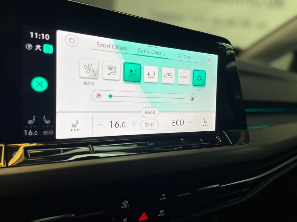 VW Golf VIII 1,4 eHybrid DSG 5d