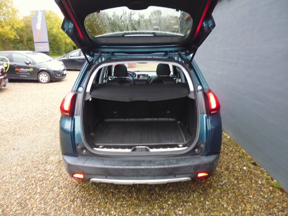 Peugeot 2008 1,2 e-THP 110 Allure Sky EAT6 5d