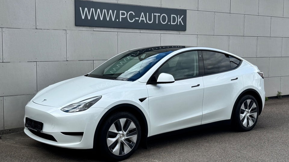 Tesla Model Y RWD 5d