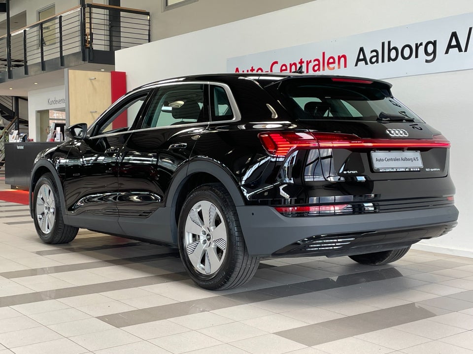 Audi e-tron 50 quattro 5d