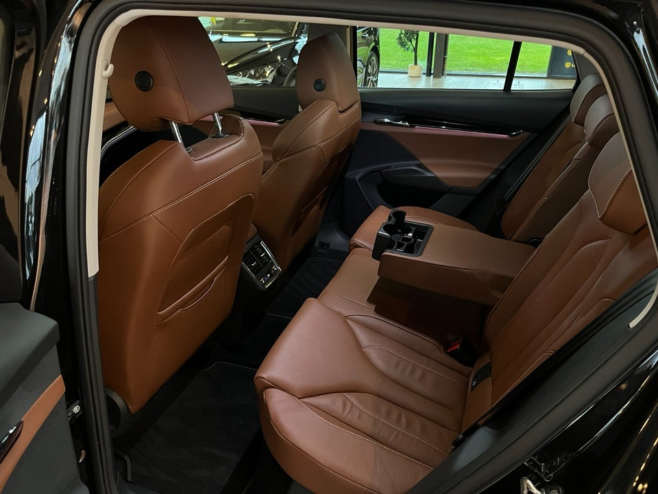 Skoda Enyaq 80 iV ecoSuite 5d