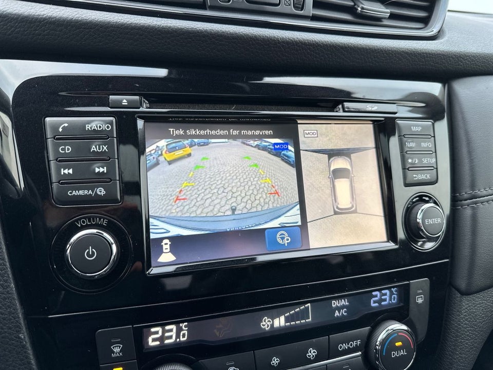 Nissan X-Trail 1,6 Dig-T 163 Tekna 5d