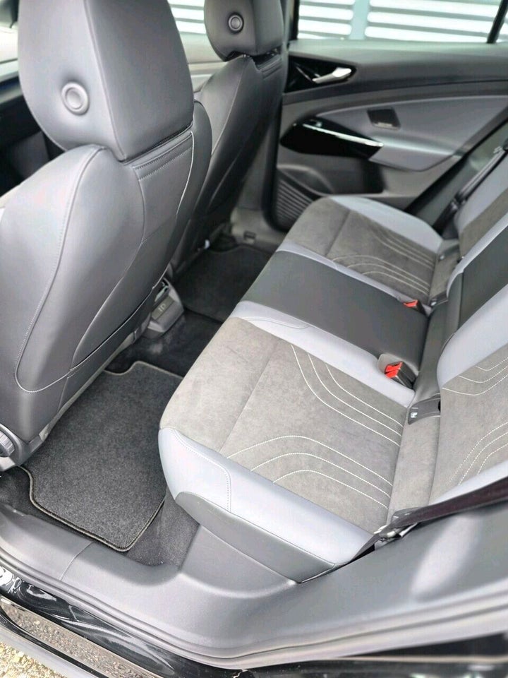 VW ID.4 77 Style 5d