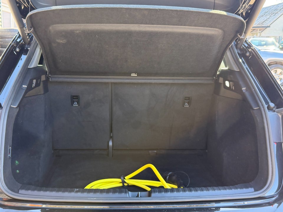 Audi Q4 e-tron 40 Advanced 5d