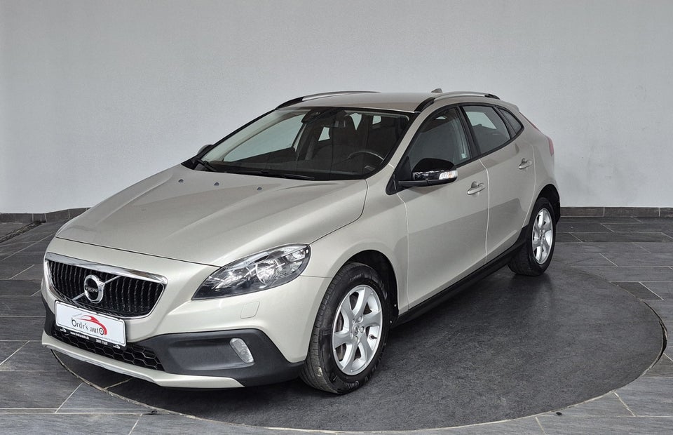 Volvo V40 CC 2,0 D2 120 Kinetic 5d