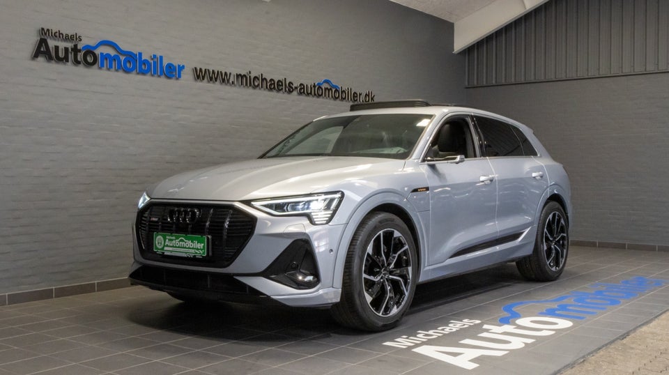 Audi e-tron 55 S-line quattro 5d