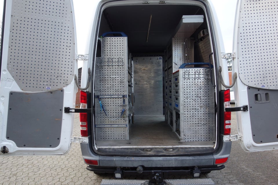 Mercedes Sprinter 516 2,2 CDi R2 Kassevogn 4x4 5d