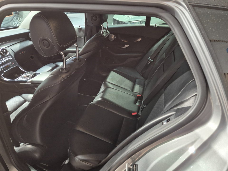 Mercedes C220 2,2 BlueTEC Business stc. 5d