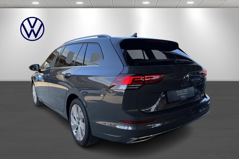 VW Golf VIII 1,5 eTSi 150 Style Variant DSG 5d