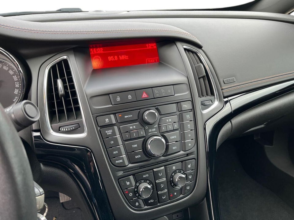 Opel Cascada 1,4 T 140 Cosmo 2d