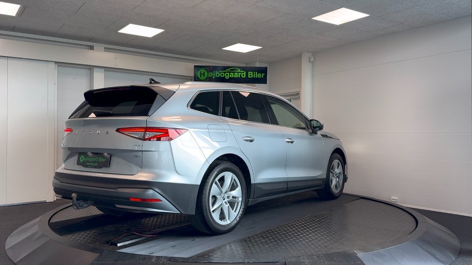 Skoda Enyaq 80 iV Loft 5d