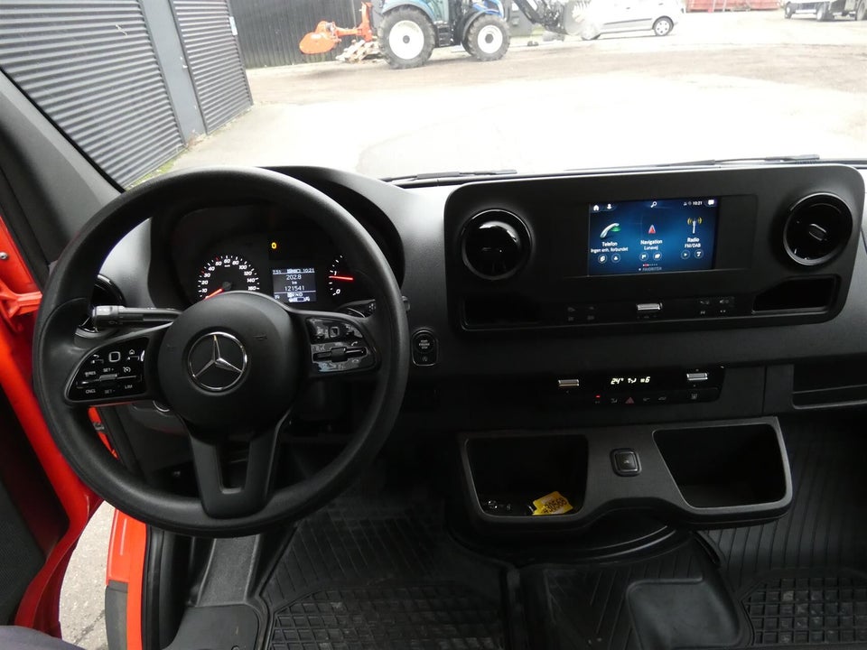 Mercedes Sprinter 317 2,0 CDi A2 Kassevogn aut. RWD
