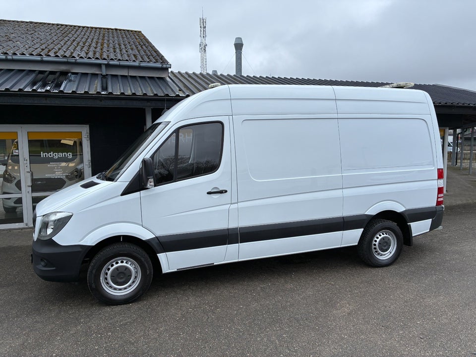 Mercedes Sprinter 316 2,2 CDi R2 Kassevogn 5d