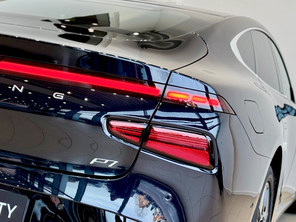 Xpeng P7 Long Range 4d